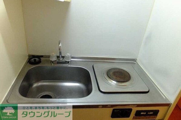 レオパレスメイプルハイム高野台1号館の物件内観写真